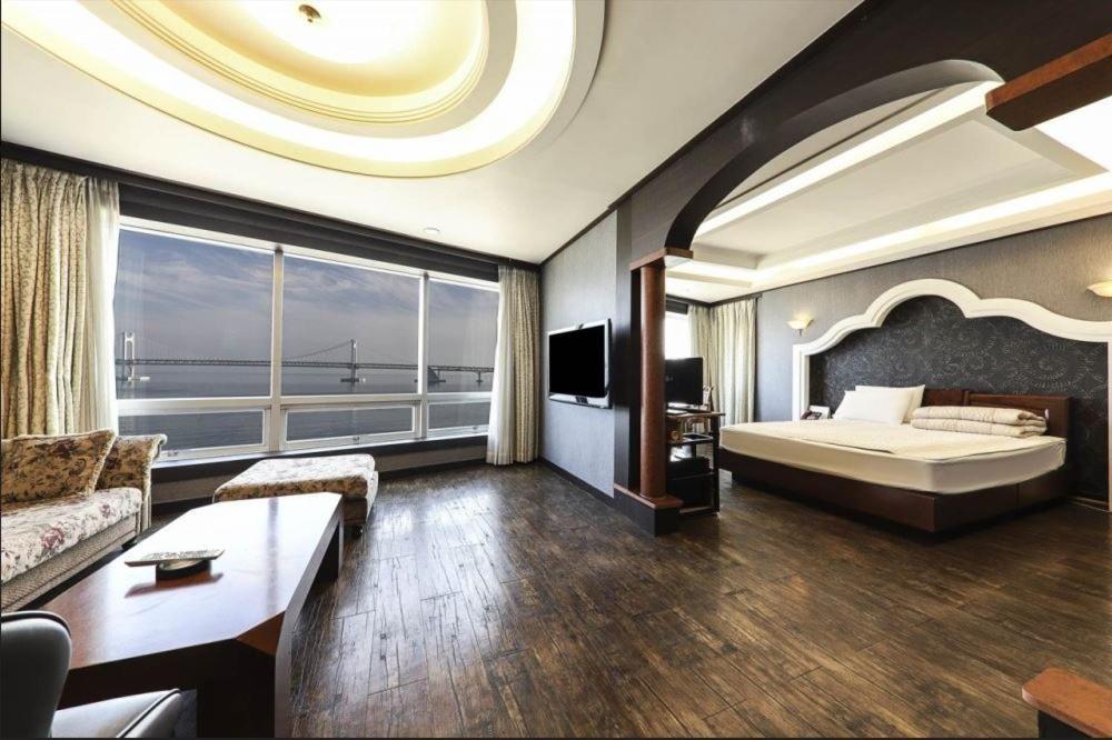 Bridge Hotel Busan Exterior foto
