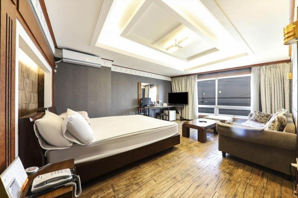 Bridge Hotel Busan Exterior foto